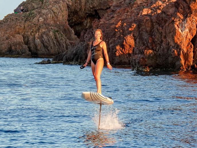 try efoil -1 person
				in Cannes