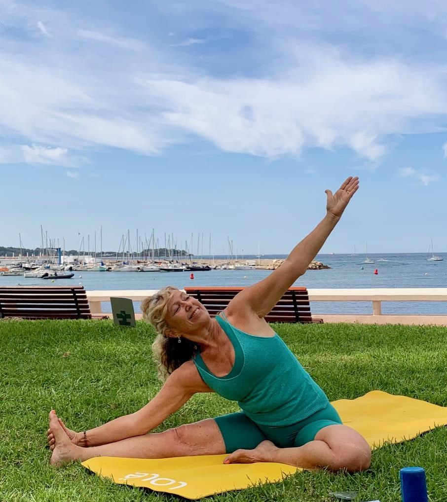 yoga private course with carole glasman 
				in CANNES