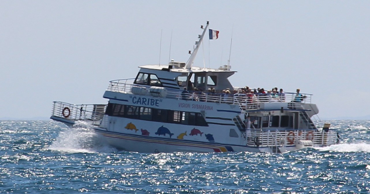 horizon - ferry to sainte marguerite island from cannes
				in CANNES