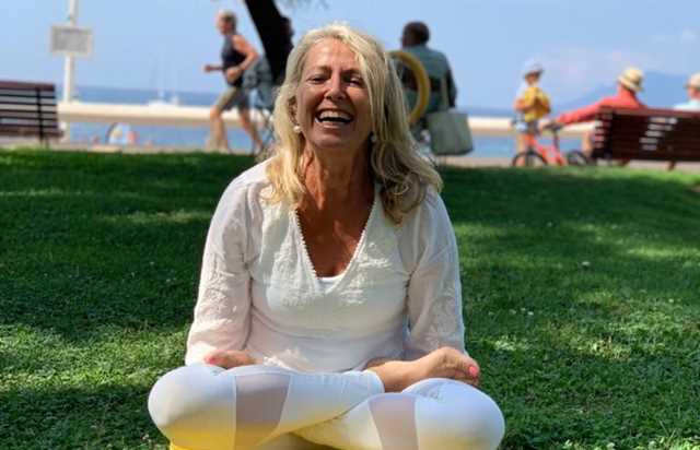 yoga private course with carole glasman 
				in CANNES